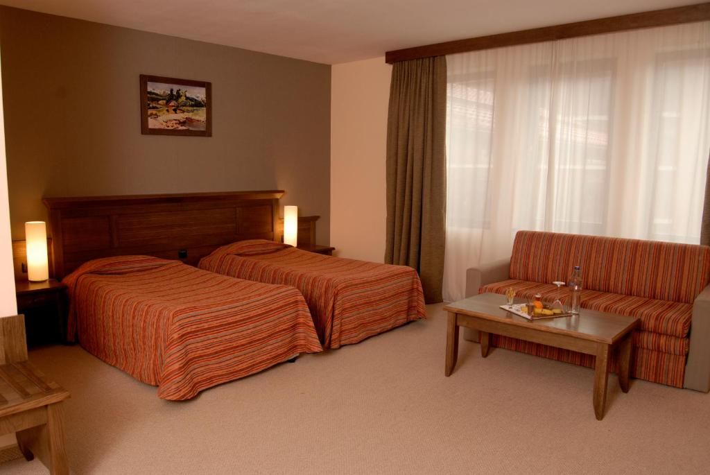Отель Lion Bansko Hotel Банско